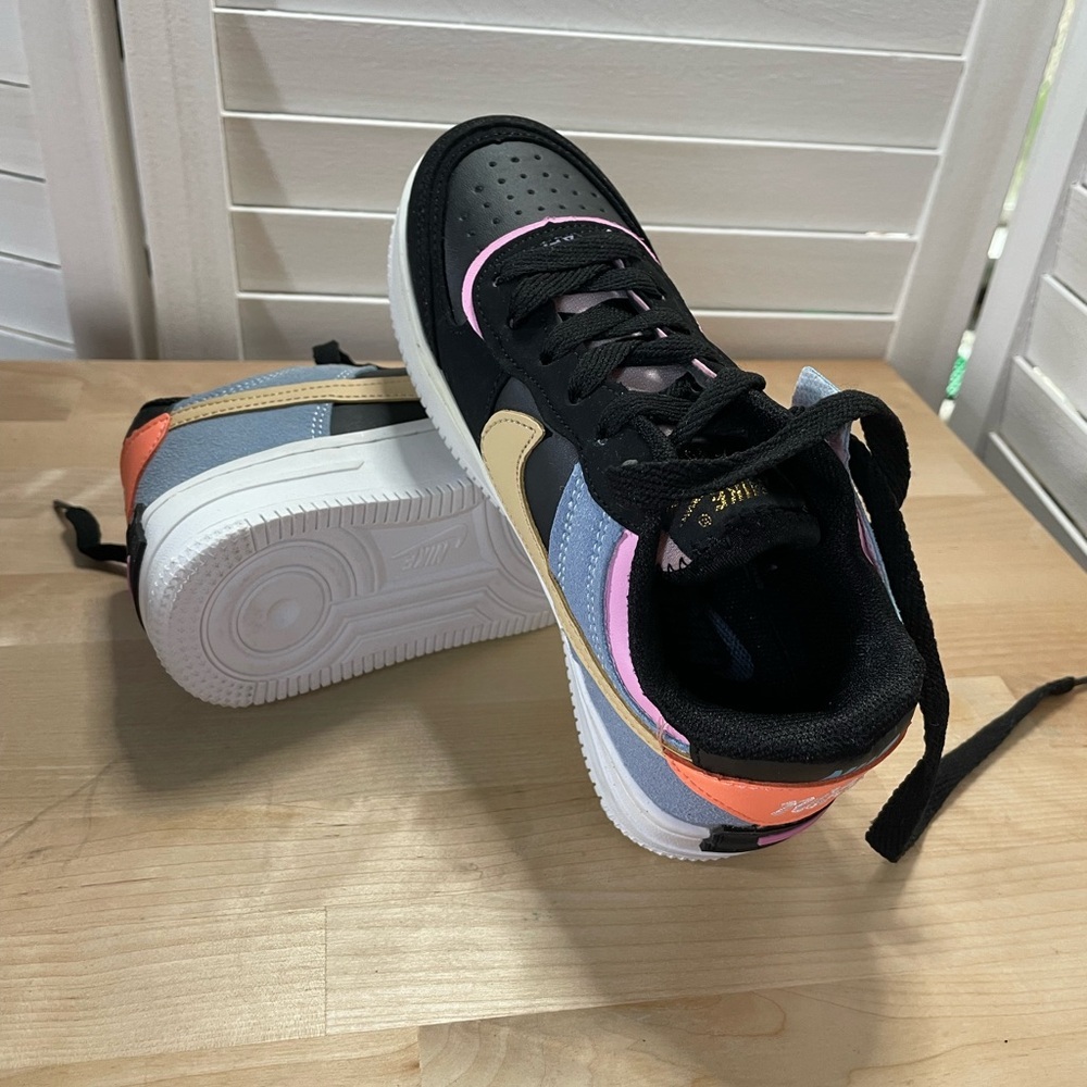 Kids Black Sneakers with Peach Accent and Pink Trim - Picture 7 of 10